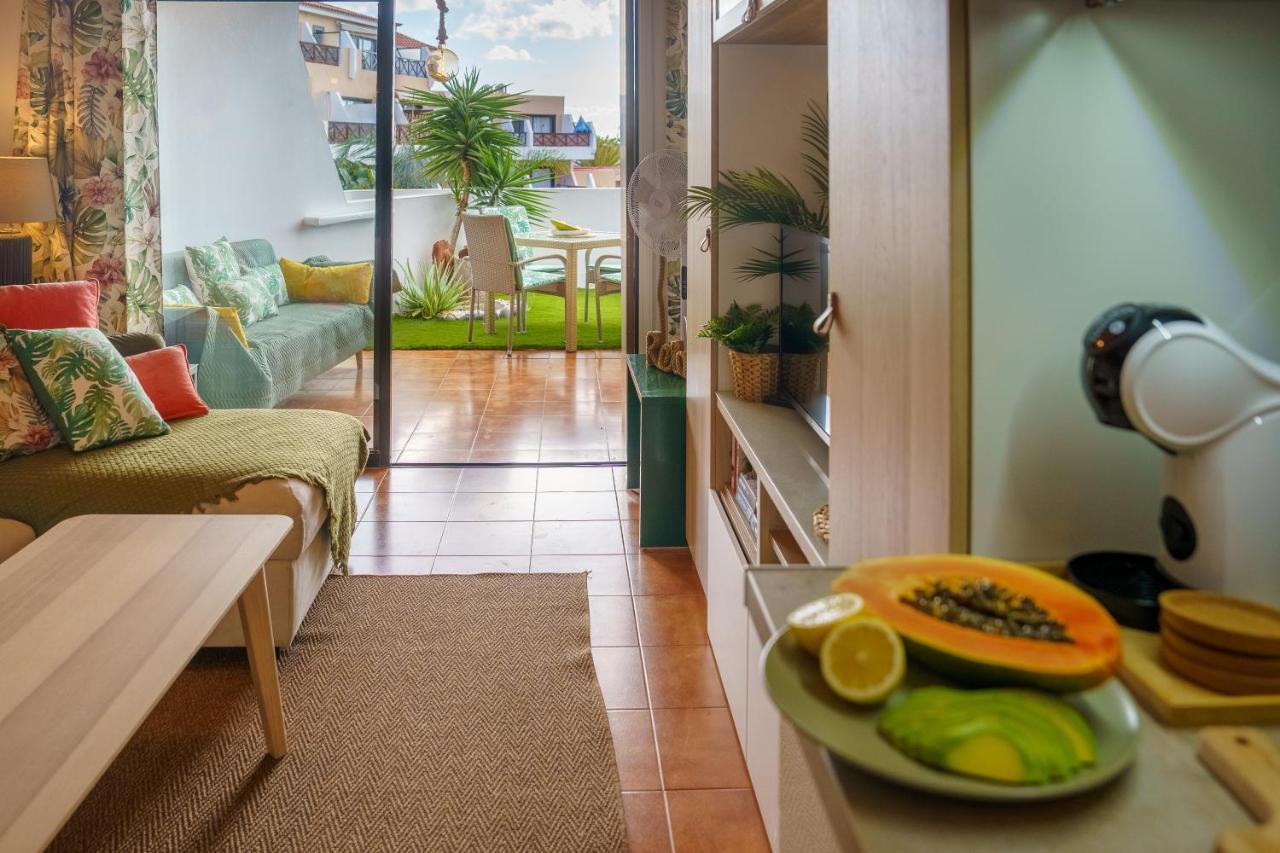 Forest Flat - Big Heated Pool, Terrace, Tv Channels, Golf Courses San Miguel de Abona Eksteriør billede