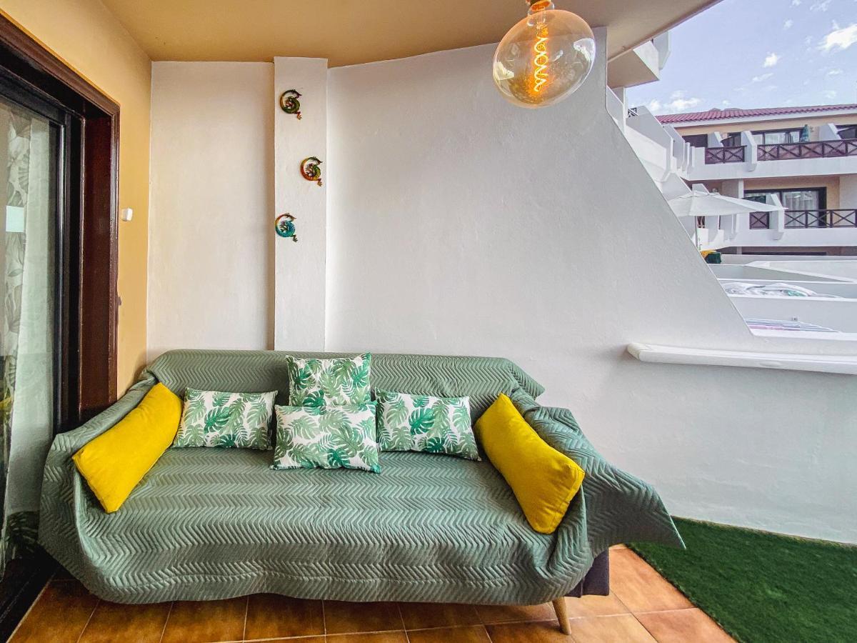 Forest Flat - Big Heated Pool, Terrace, Tv Channels, Golf Courses San Miguel de Abona Eksteriør billede